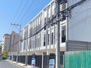 For sale 3 Beds house in Thanyaburi, Pathum Thani