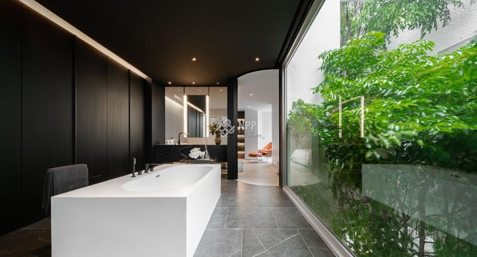 For sale 4 bedrooms house in Prawet, Bangkok