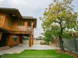 For sale 3 Beds house in Huai Khwang, Bangkok