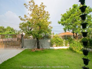 For sale 3 Beds house in Huai Khwang, Bangkok
