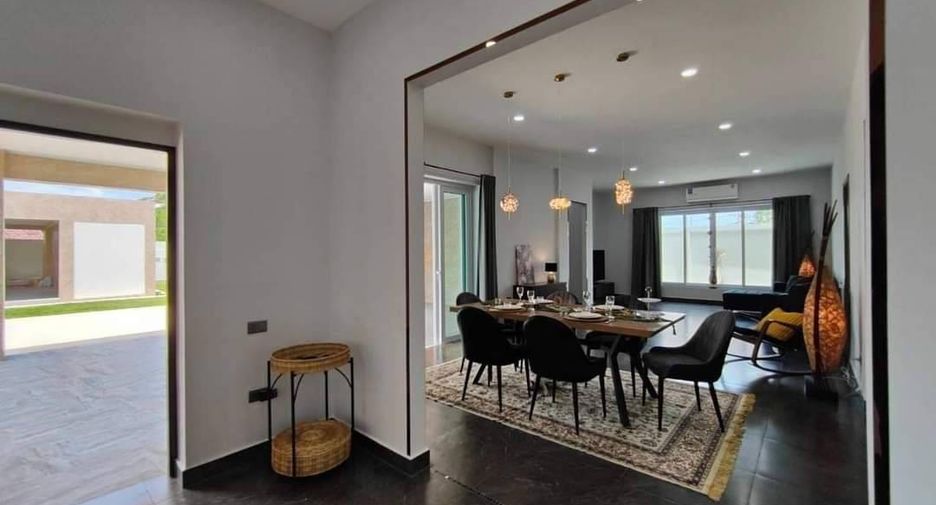 Haus zum Kauf mit 3 Zimmer in Bang Lamung, Chonburi