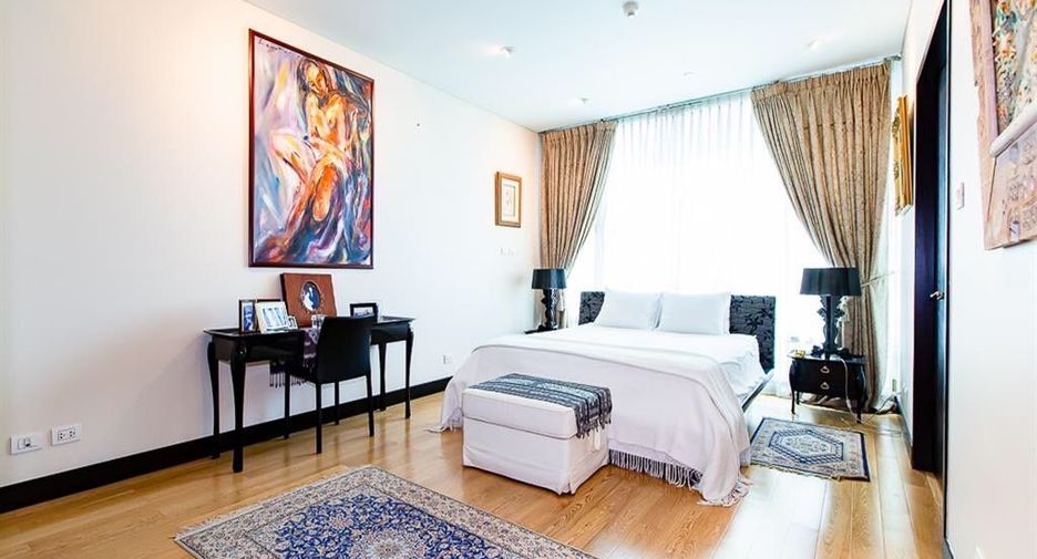 Wohnung zum Kauf mit 4 Zimmer in Pathum Wan, Bangkok