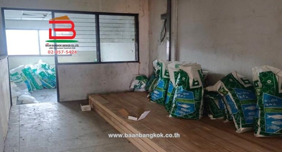 For sale 4 bedrooms retail Space in Lam Luk Ka, Pathum Thani