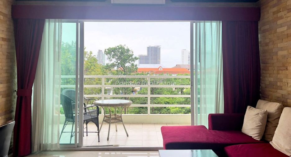 For sale studio condo in Bang Lamung, Chonburi