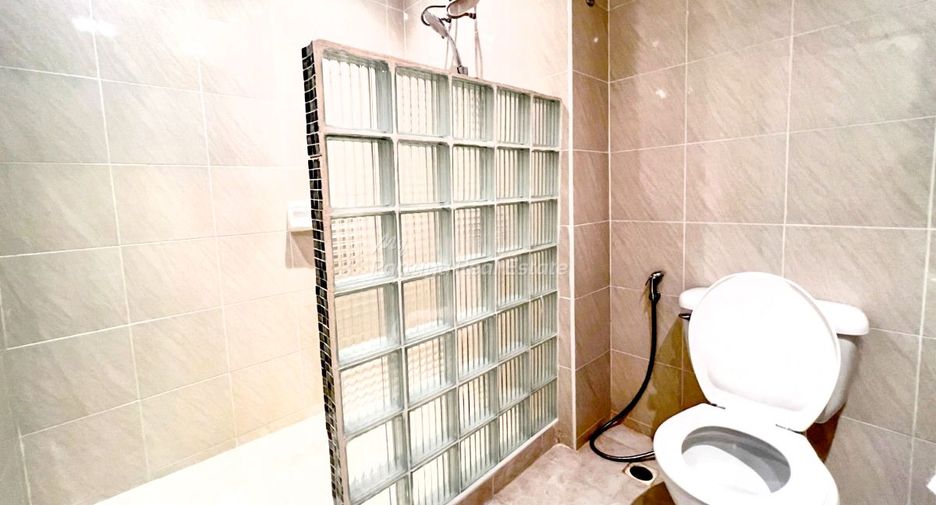 For sale studio condo in Bang Lamung, Chonburi