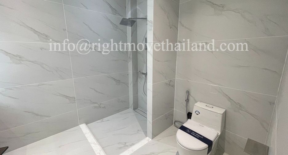 Haus zum Kauf mit 4 Zimmer in Suan Luang, Bangkok