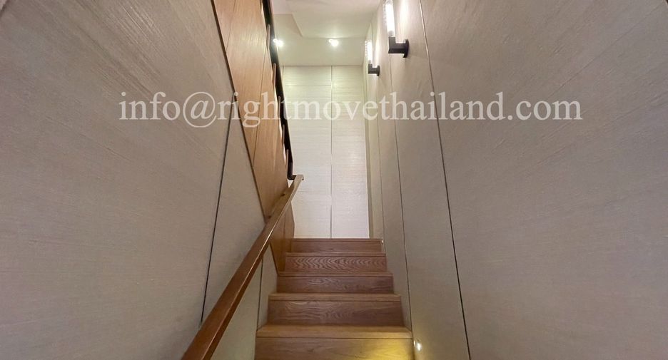 Haus zum Kauf mit 4 Zimmer in Suan Luang, Bangkok