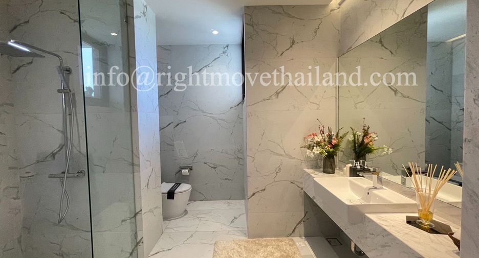 Haus zum Kauf mit 4 Zimmer in Suan Luang, Bangkok