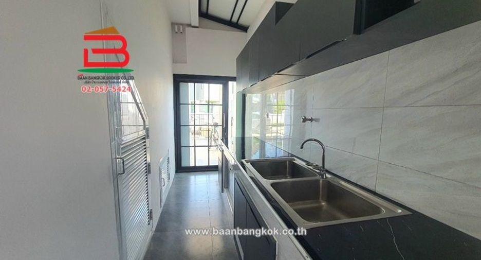 For sale 3 bed house in Pak Kret, Nonthaburi