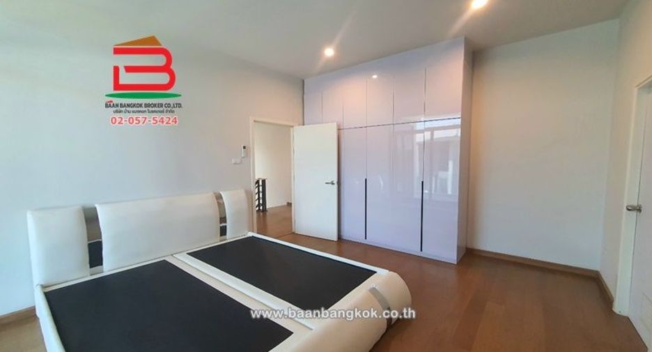 For sale 3 bed house in Pak Kret, Nonthaburi