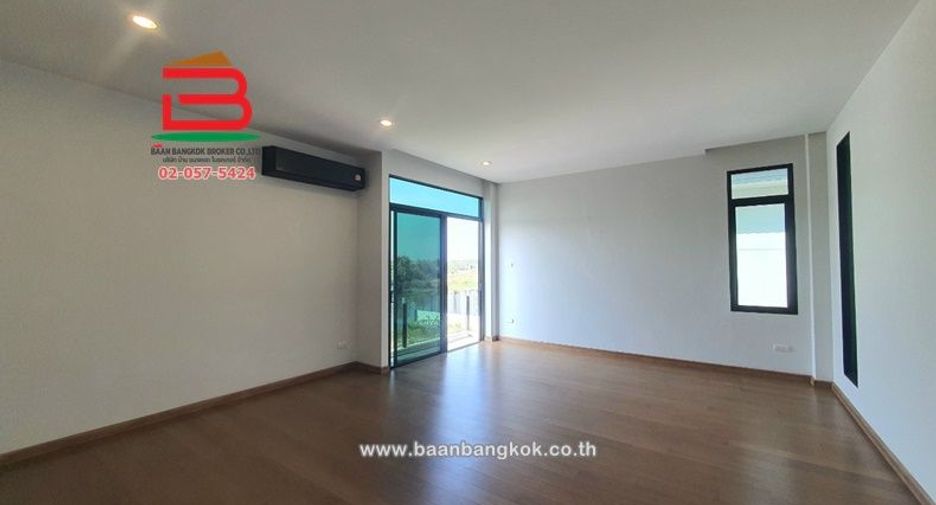 For sale 3 bed house in Pak Kret, Nonthaburi