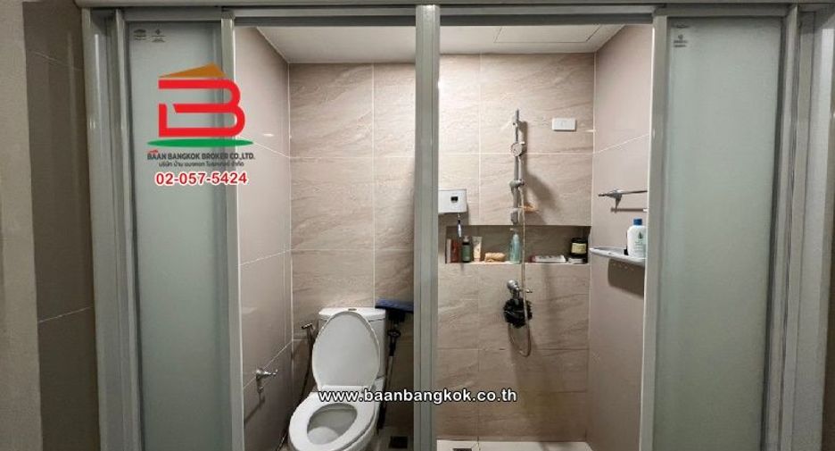 For sale 2 bedrooms townhouse in Mueang Pathum Thani, Pathum Thani