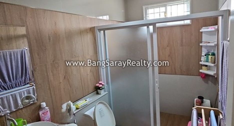For sale 3 ベッドルーム house in Sattahip, Chonburi