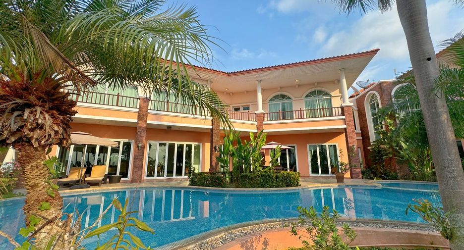 Villa zum Kauf mit 4 Zimmer in Bang Lamung, Chonburi