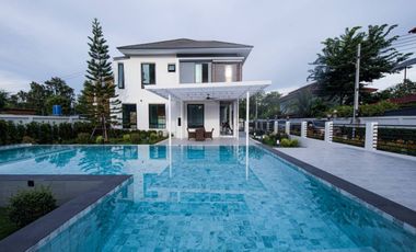 À vendre 4 chambres maison à Bang Lamung, Chonburi
