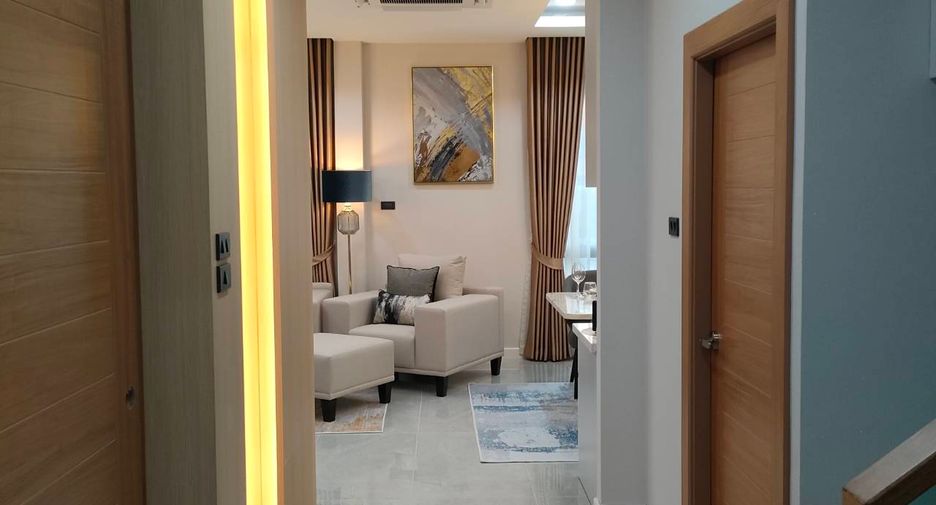 À vendre 4 chambres maison à Bang Lamung, Chonburi
