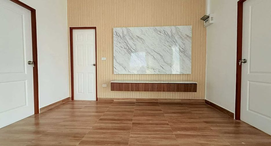 À vendre 2 chambres maison à Sattahip, Chonburi