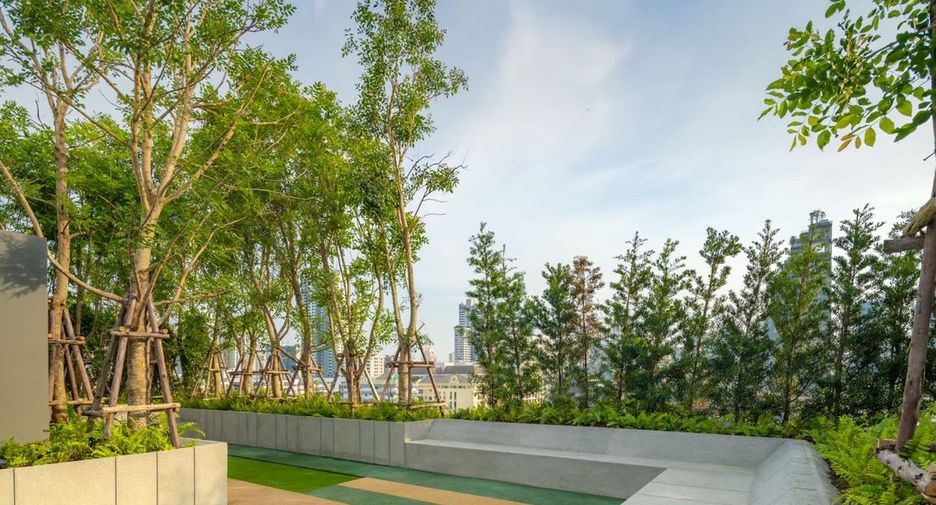 For rent 3 ベッドルーム condo in Watthana, Bangkok