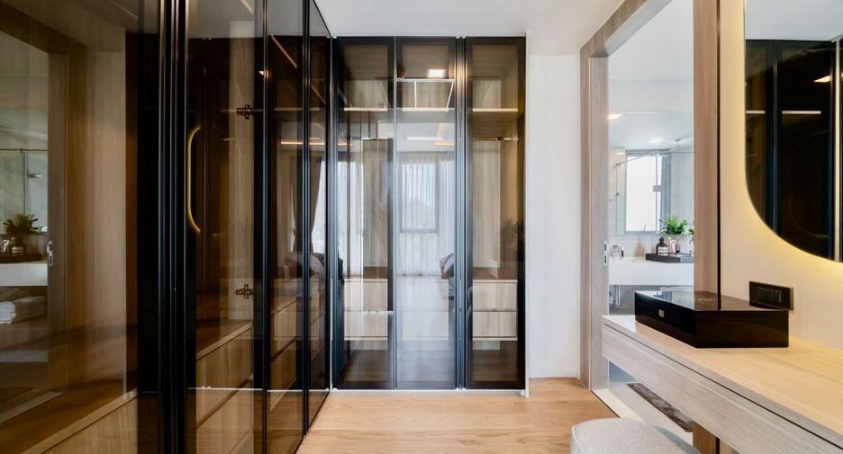 For rent 3 ベッドルーム condo in Watthana, Bangkok