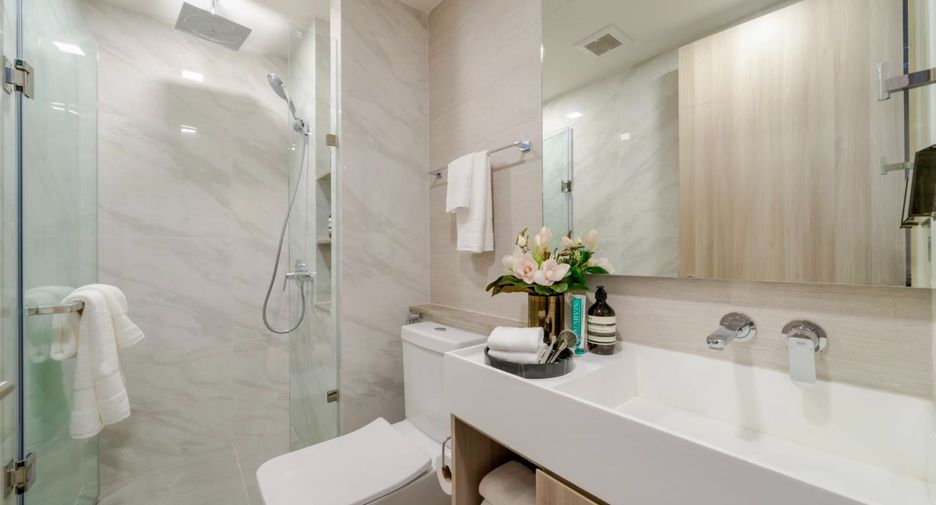 For rent 3 ベッドルーム condo in Watthana, Bangkok