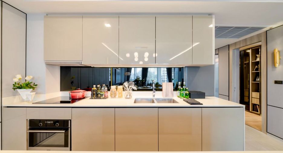 For rent 3 ベッドルーム condo in Watthana, Bangkok