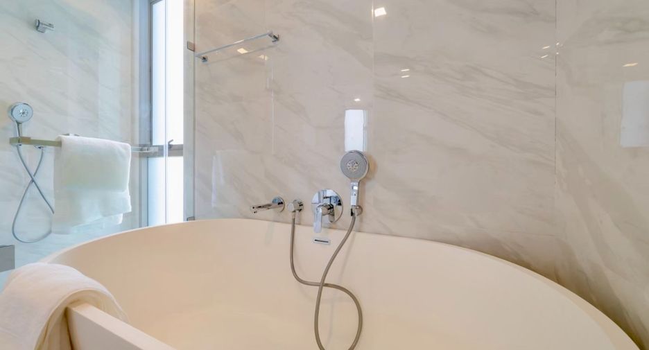 For rent 3 ベッドルーム condo in Watthana, Bangkok
