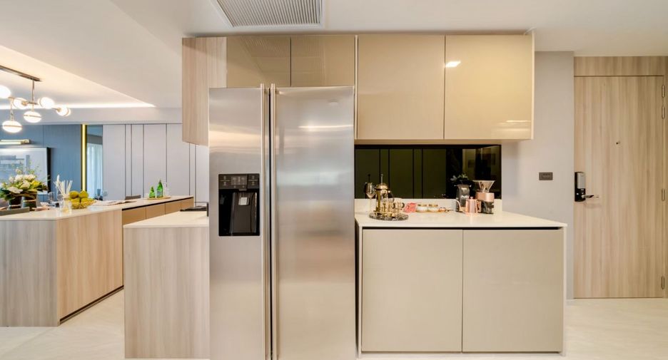 For rent 3 ベッドルーム condo in Watthana, Bangkok