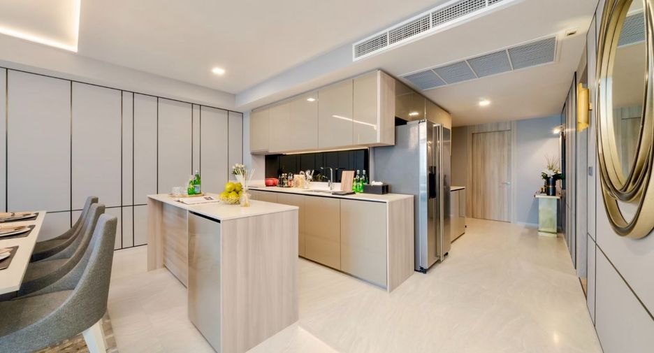 For rent 3 ベッドルーム condo in Watthana, Bangkok