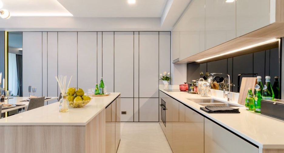 For rent 3 ベッドルーム condo in Watthana, Bangkok