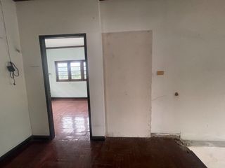 For sale スタジオ house in Bang Sue, Bangkok