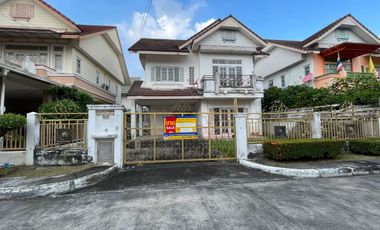 Casa en venta de estudio en Min Buri, Bangkok