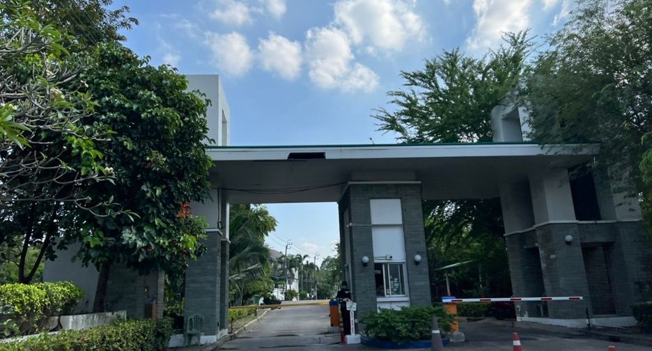 For sale studio house in Sai Mai, Bangkok
