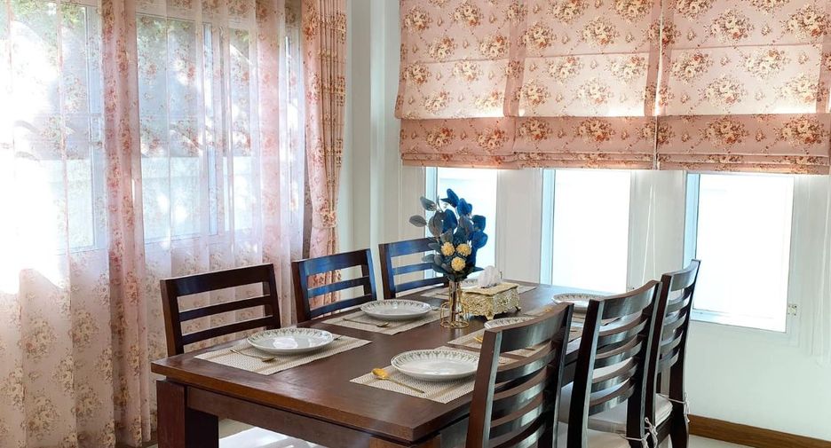 For sale 4 bedrooms house in Hang Dong, Chiang Mai