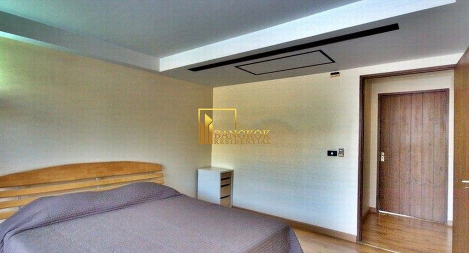 Reihenhaus zur Miete mit 4 Zimmer in Khlong Toei, Bangkok