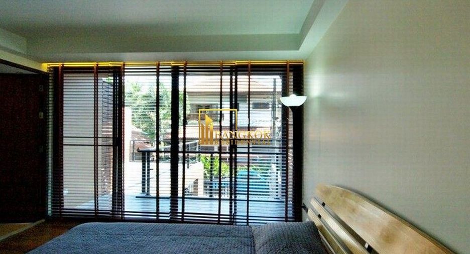 Reihenhaus zur Miete mit 4 Zimmer in Khlong Toei, Bangkok