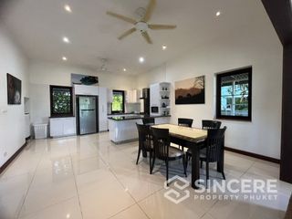 For rent 4 bedrooms villa in Mueang Phuket, Phuket