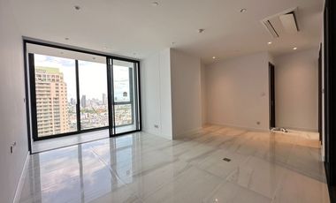 Condo en alquiler de 3 habitaciones en Sathon, Bangkok