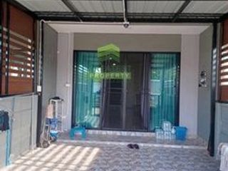 For sale 3 bedrooms townhouse in Lat Lum Kaeo, Pathum Thani