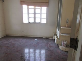 Casa en venta de estudio en Taling Chan, Bangkok