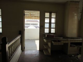 Casa en venta de estudio en Taling Chan, Bangkok