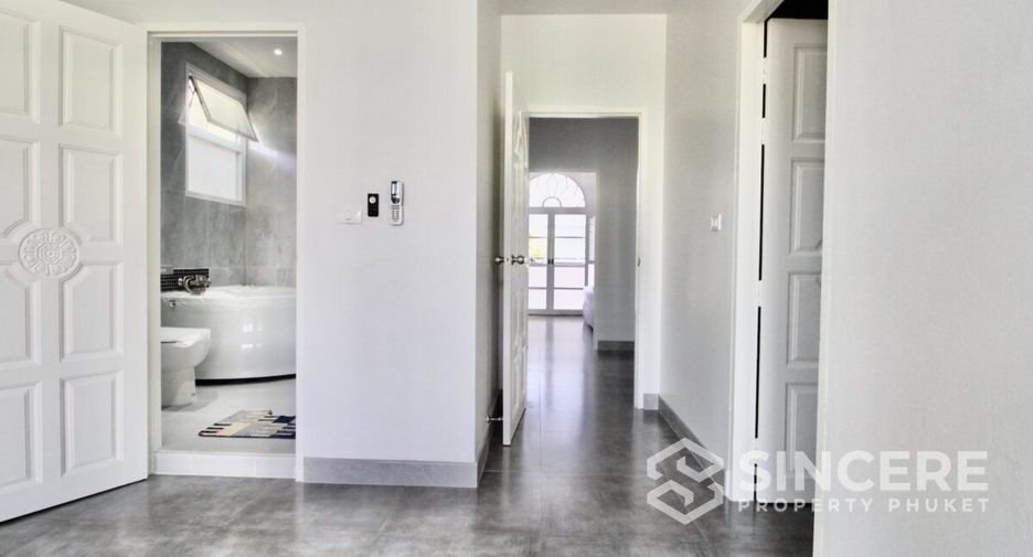 For rent and for sale 2 bedrooms house in Mueang Phuket, Phuket