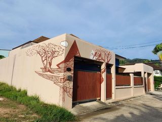 For rent 2 bedrooms villa in Mueang Phuket, Phuket