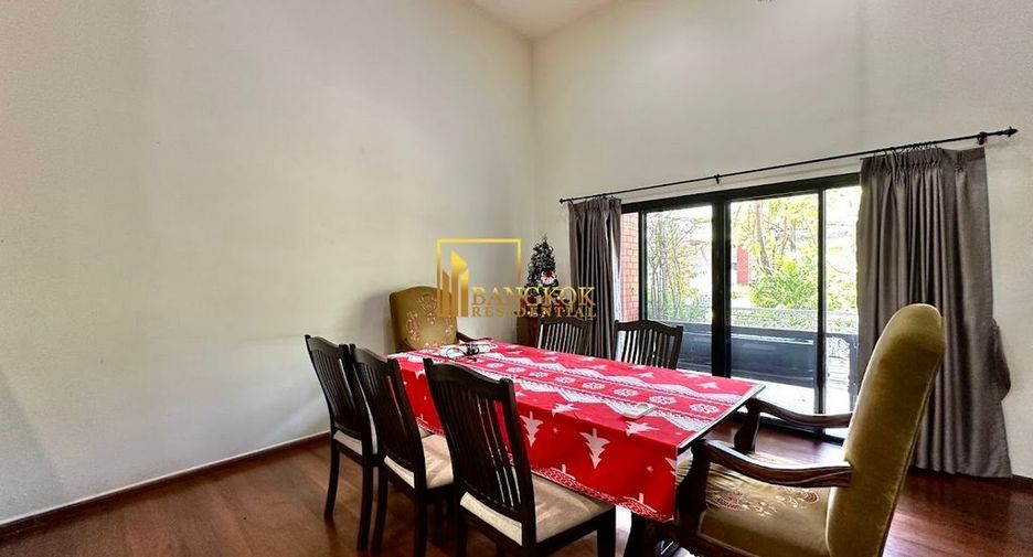Reihenhaus zur Miete mit 4 Zimmer in Watthana, Bangkok