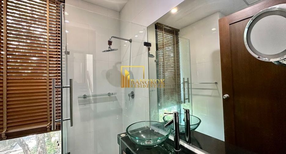 Reihenhaus zur Miete mit 4 Zimmer in Watthana, Bangkok