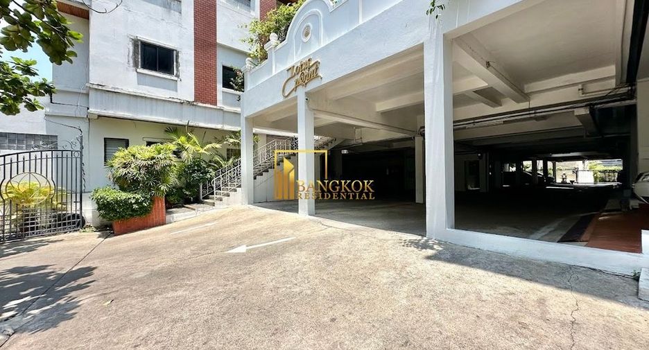 Reihenhaus zur Miete mit 4 Zimmer in Watthana, Bangkok