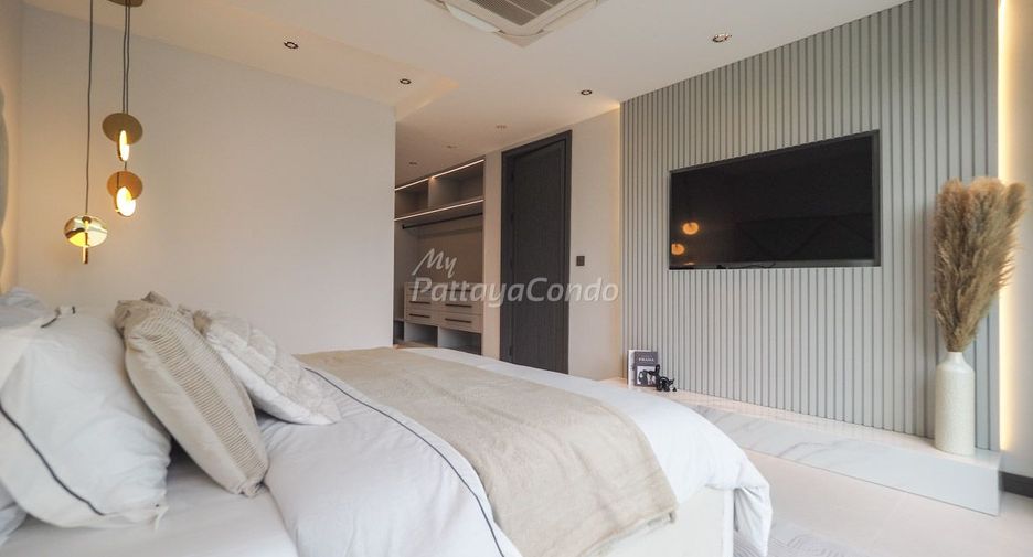 Casa en venta de 5 habitaciones en Bang Lamung, Chonburi