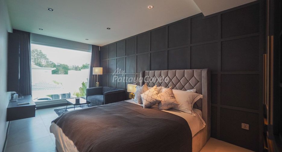 Casa en venta de 5 habitaciones en Bang Lamung, Chonburi