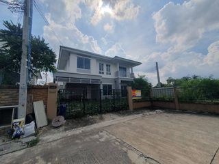 Haus zum Kauf mit Studio in Sai Mai, Bangkok