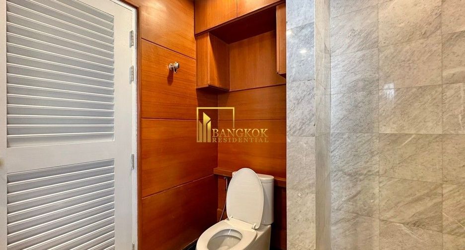 Reihenhaus zur Miete mit 3 Zimmer in Watthana, Bangkok