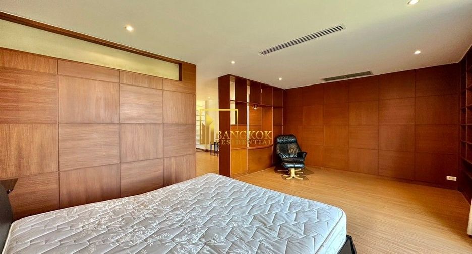 Reihenhaus zur Miete mit 3 Zimmer in Watthana, Bangkok
